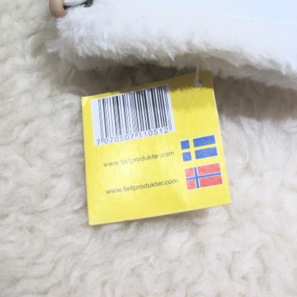 Fjallprodukter AB Fur /Faux Suede Fingerless Gloves - Picture 6 of 6